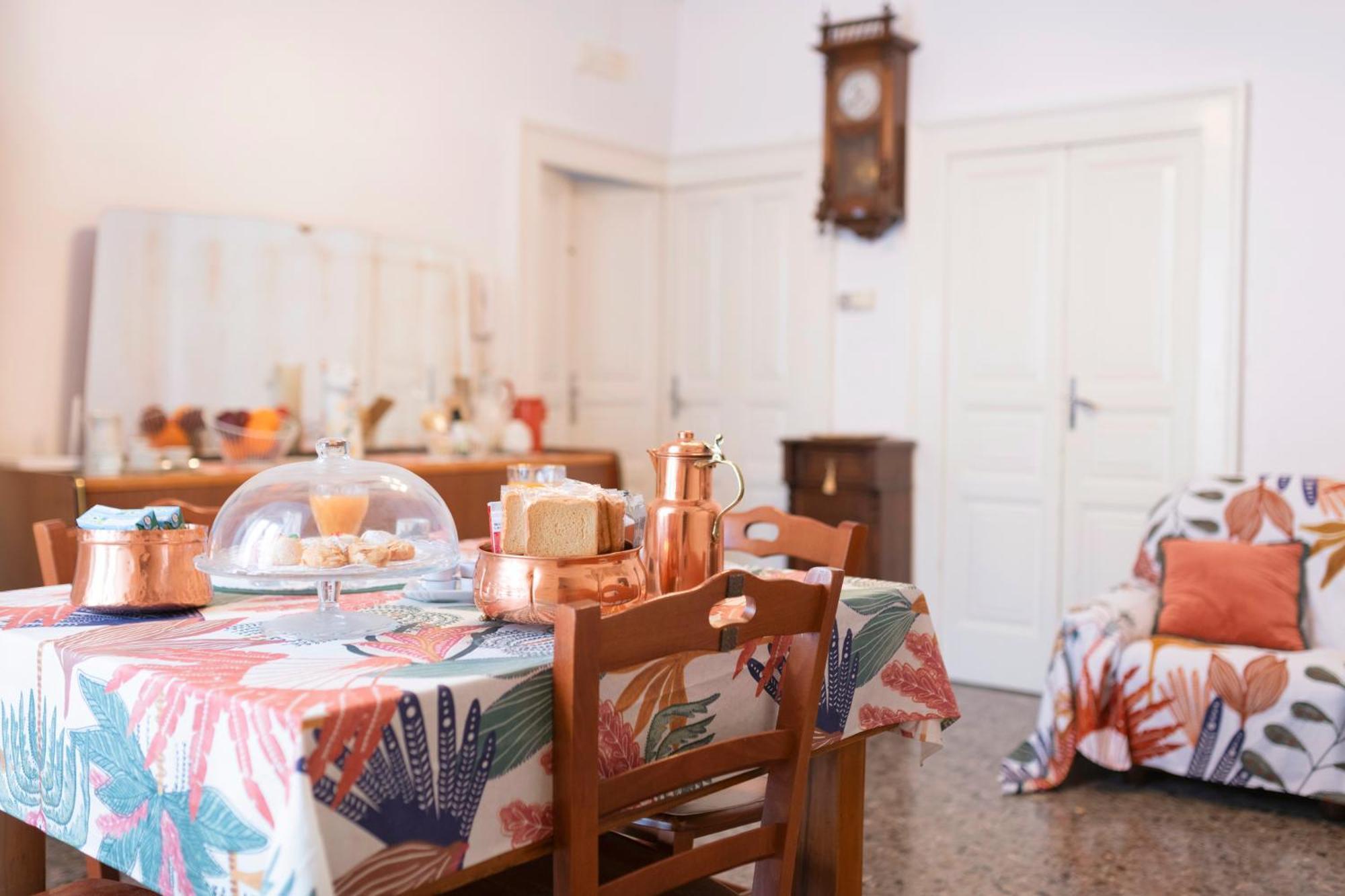 Nonna Nella Casa In Centro Apartment Ostuni Exterior foto